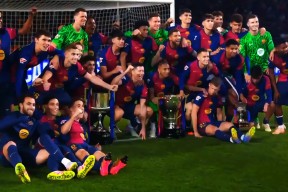 开云体育下载- 巴蒂 穆古鲁扎 