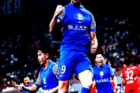 开云体育-上海申花迎NBA常规赛关键赛，今晨调整名单，悬念犹存，团队化学反应显著的简单介绍